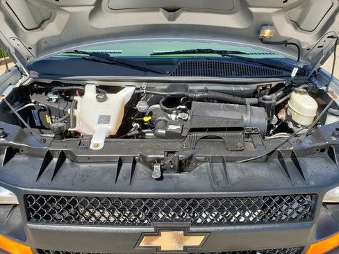 Used 2016 Chevrolet Express 2500 LS image 26