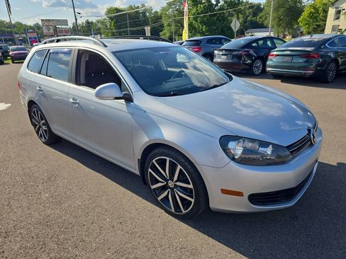 Used 2013 Volkswagen Jetta TDI FWD image 11