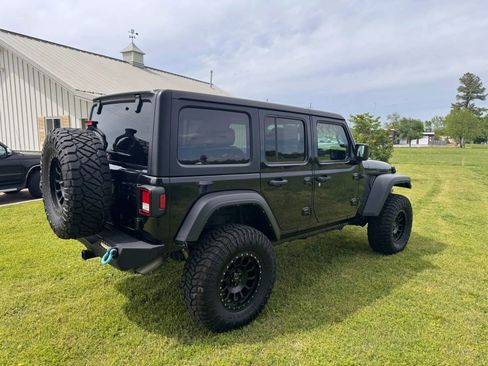 Used 2022 Jeep Wrangler Unlimited Sport AWD/4WD image 6