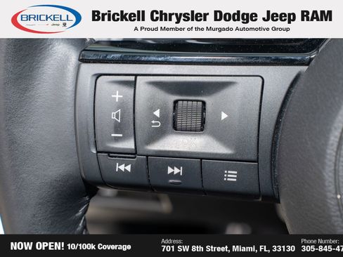 Used 2023 Nissan Rogue SV w/ SV Premium B Package image 31