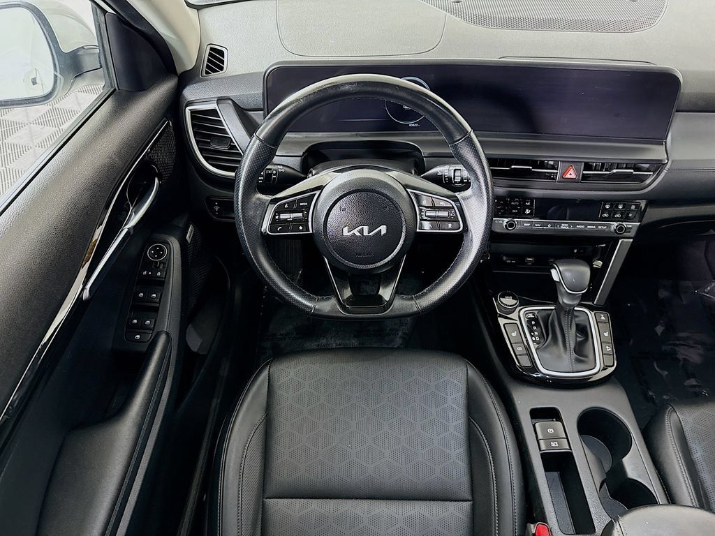 Certified 2024 Kia Seltos SX AWD/4WD image 4