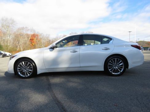 Used 2022 INFINITI Q50 Luxe w/ Cargo Package image 9