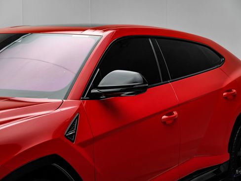 Used 2020 Lamborghini Urus image 29