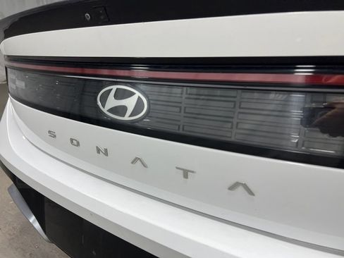 Used 2025 Hyundai Sonata SEL FWD image 14