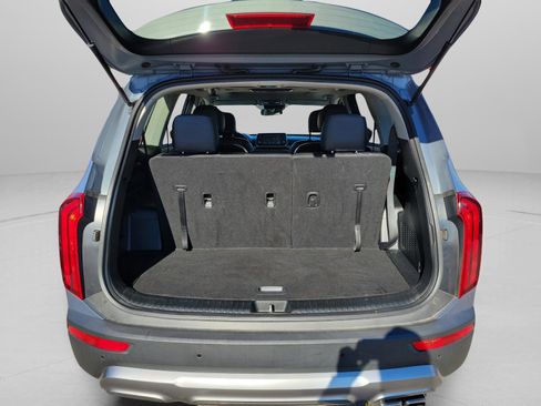 Used 2020 Kia Telluride S image 11