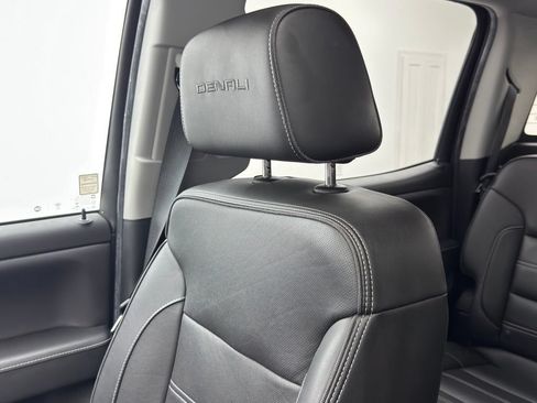 Used 2019 GMC Sierra 3500 Denali AWD/4WD image 39