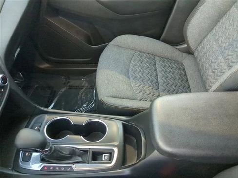 Used 2024 Chevrolet Equinox LT image 15