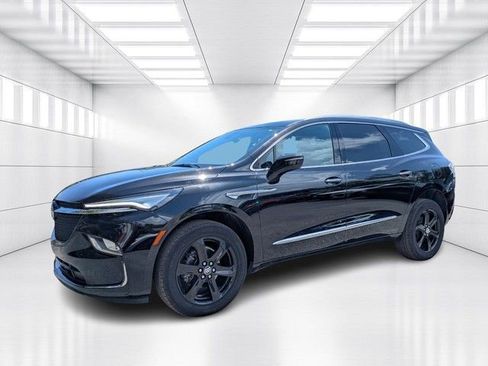 Used 2024 Buick Enclave Essence w/ Sport Touring Edition image 1