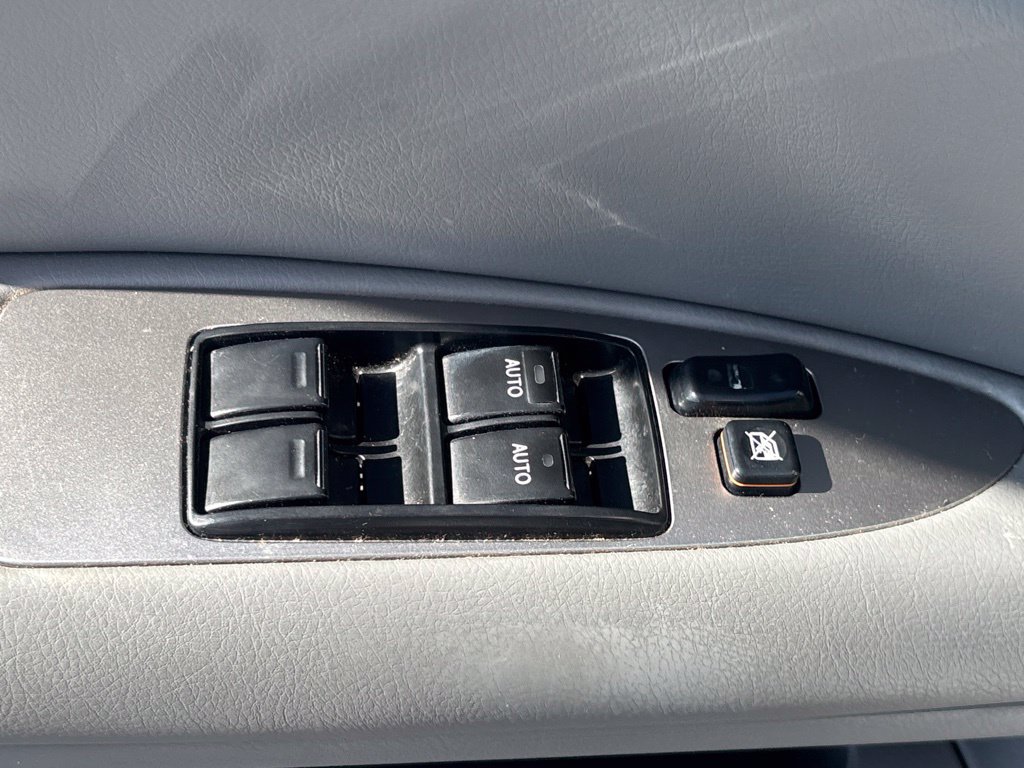 Used 2006 Toyota Avalon XL FWD image 7