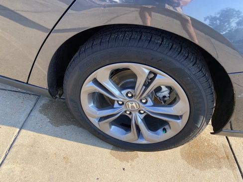Used 2023 Honda Accord EX image 29