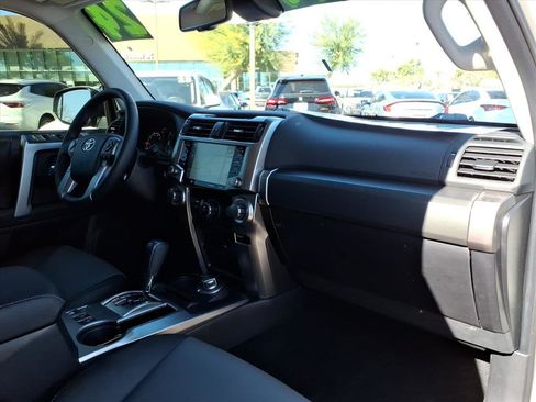 Used 2024 Toyota 4Runner SR5 Premium image 11