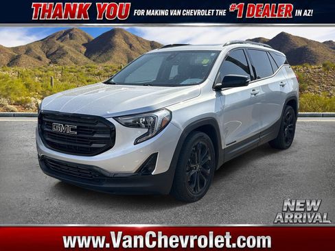 Used 2021 GMC Terrain SLT w/ Infotainment Package II FWD image 1