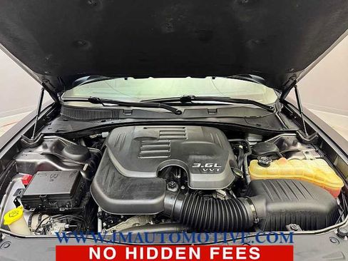 Used 2015 Dodge Charger SXT w/ AWD Plus Group image 10