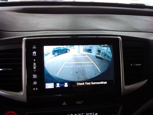 Used 2017 Honda Pilot EX-L image 9