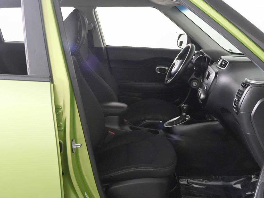 Used 2014 Kia Soul FWD image 20