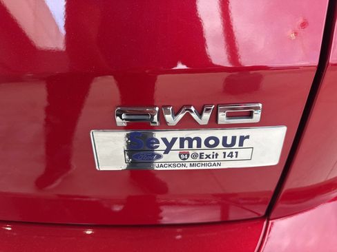Certified 2024 Ford Escape ST-Line w/ Tech Pack #1 AWD/4WD image 16