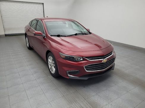 Used 2018 Chevrolet Malibu LT image 13