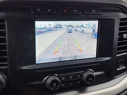Used 2021 Ford F150 XLT w/ Trailer Tow Package AWD/4WD image 9
