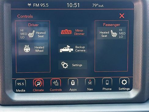 Used 2022 Jeep Gladiator Rubicon w/ LED Lighting Group AWD/4WD image 23