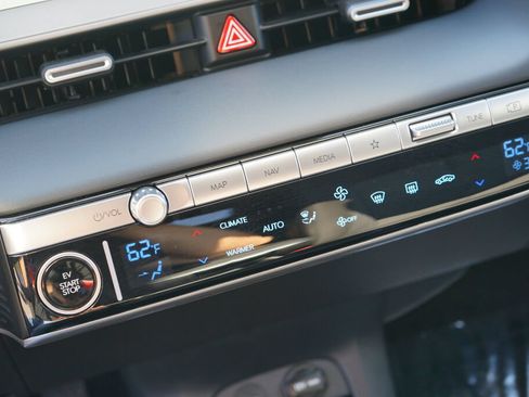 Certified 2024 Hyundai Ioniq 5 SEL AWD/4WD image 22