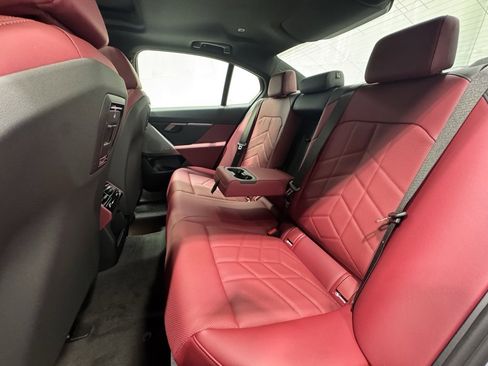 New 2026 BMW 530i xDrive 530i xDrive w/ M Sport Package image 20