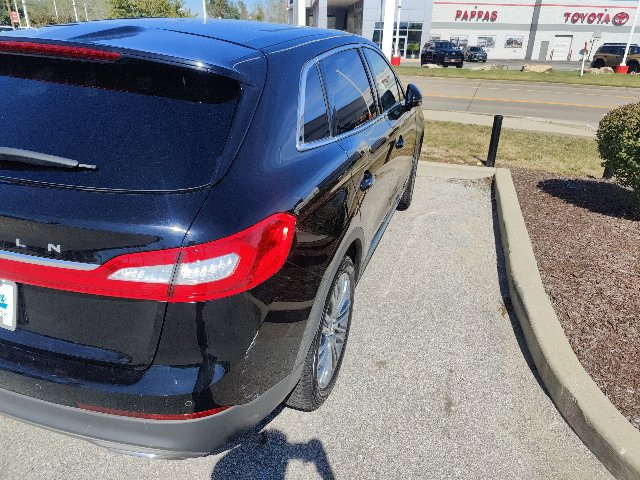 Used 2018 Lincoln MKX Reserve w/ Lincoln MKX Climate Package FWD image 17