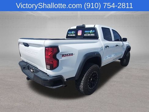 Used 2023 Chevrolet Colorado Trail Boss w/ Technology Package AWD/4WD image 25