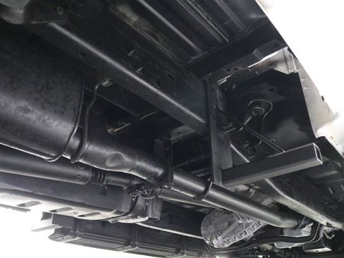 Used 2000 Ford F350 XLT image 31