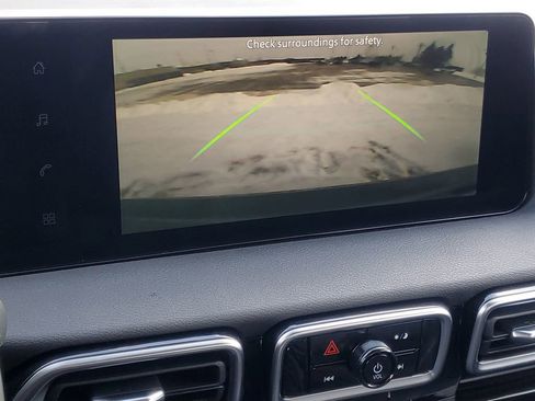 New 2026 Nissan Sentra SV w/ SV Convenience Package FWD image 19