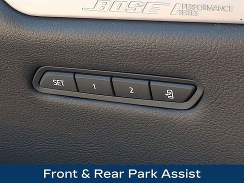 Used 2025 Cadillac XT5 Premium Luxury AWD/4WD image 16