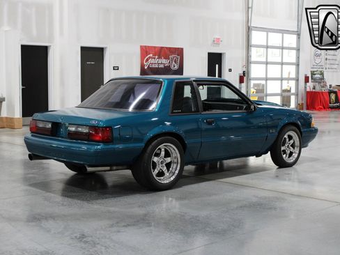 Used 1993 Ford Mustang LX image 4