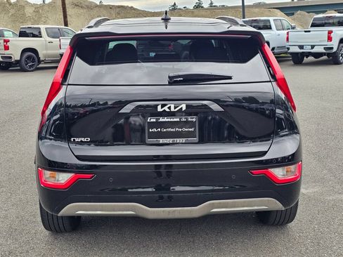 Certified 2023 Kia Niro Wind w/ Wind Preserve Package FWD image 6