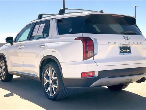 Used 2021 Hyundai Palisade SEL w/ Premium Package image 15