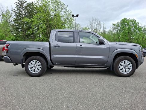 Used 2023 Nissan Frontier SV w/ Tow Package image 7