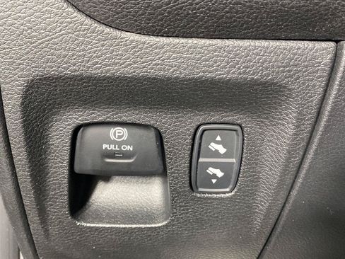 Used 2025 RAM 1500 Big Horn AWD/4WD image 20