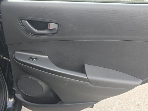 Used 2021 Hyundai Kona SE image 20