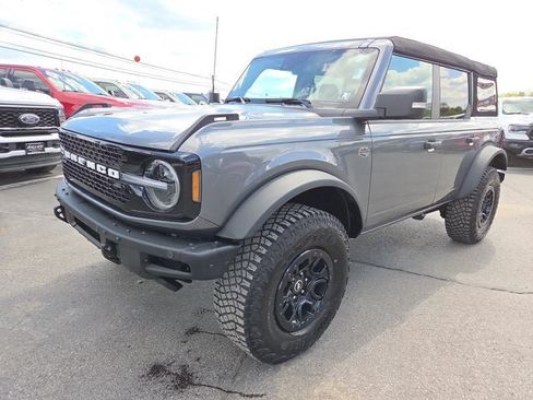 Used 2024 Ford Bronco Wildtrak AWD/4WD image 2