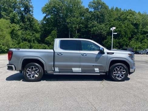 New 2026 GMC Sierra 1500 SLT w/ SLT Premium Plus Package AWD/4WD image 2