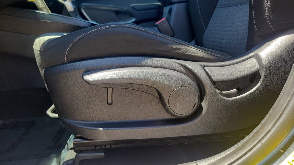 Used 2020 Kia Soul S FWD image 16