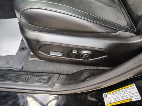 Certified 2023 Jeep Grand Cherokee Altitude image 18