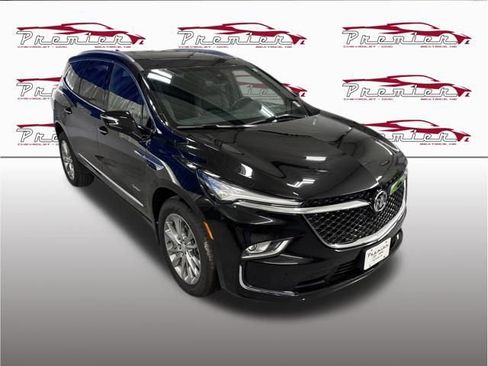 Used 2023 Buick Enclave Avenir AWD/4WD image 9
