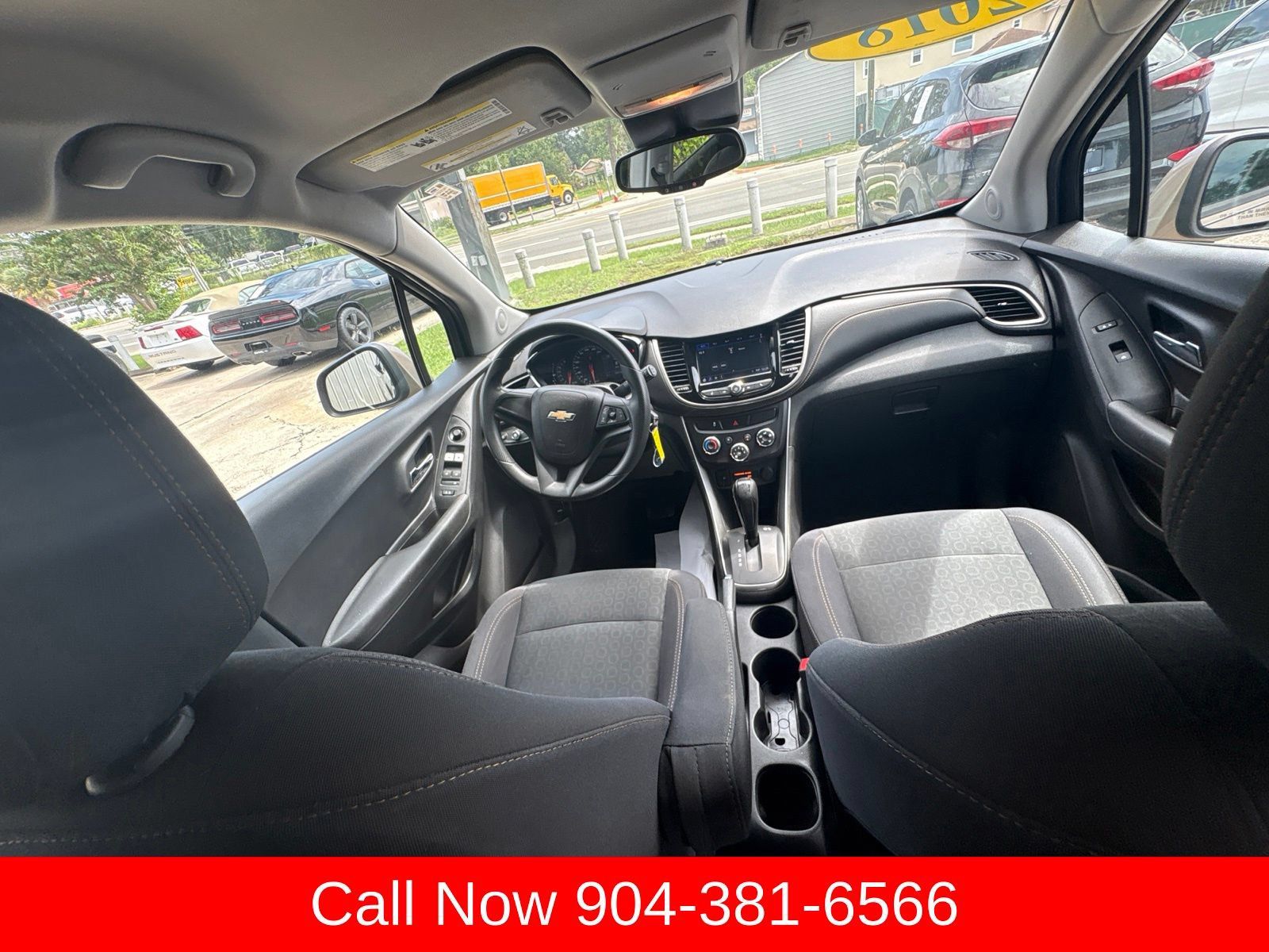 Used 2018 Chevrolet Trax LS w/ LPO, Cargo Package FWD image 17