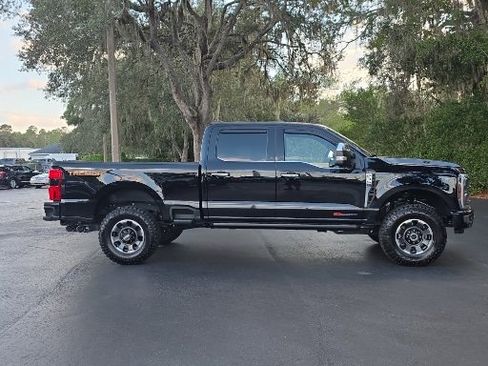 Certified 2024 Ford F350 Platinum w/ Tremor Off-Road Package image 8