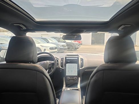 Certified 2023 Ford Edge ST-Line AWD/4WD image 16