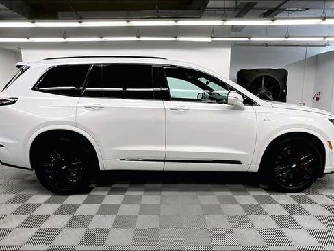 Used 2024 Cadillac XT6 Sport AWD/4WD image 15