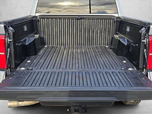 Used 2024 Toyota Tacoma TRD Off-Road AWD/4WD image 7