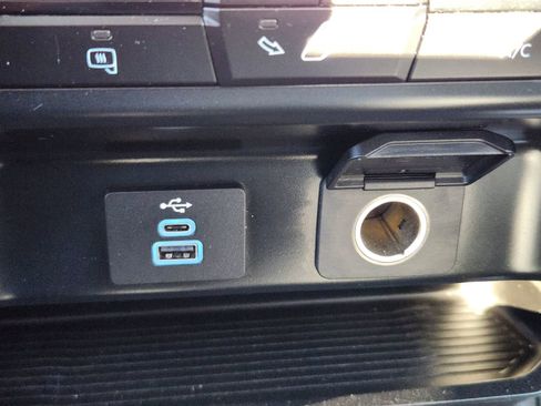 Used 2023 Ford F250 XL w/ 360-Degree Camera Package image 22