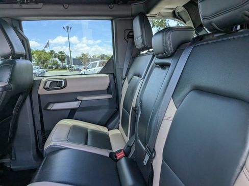 Used 2022 Ford Bronco Wildtrak AWD/4WD image 21