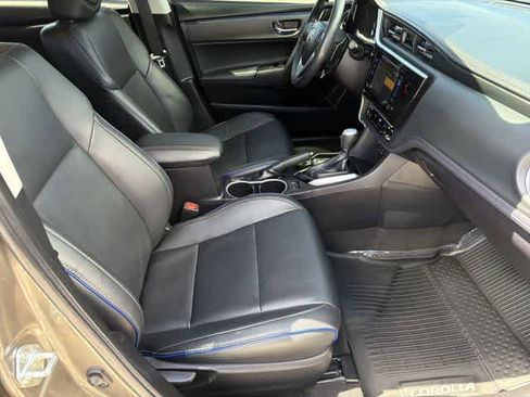 Used 2019 Toyota Corolla XSE FWD image 19