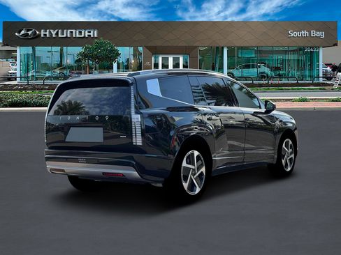 New 2026 Hyundai Ioniq 9 Limited image 7